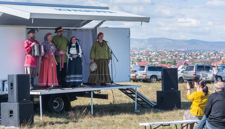 Культура едет в отдаленные села Пугачева благодаря нацпроекту 