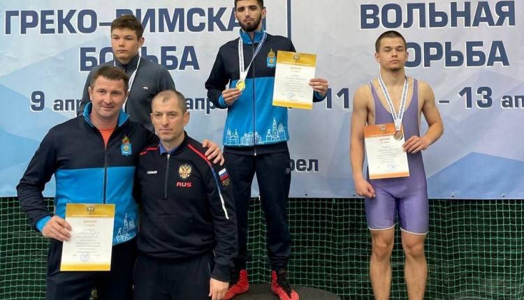 Две бронзовые медали завоевали спортсмены школы «РиФ» на первенстве России по греко-римской борьбе 