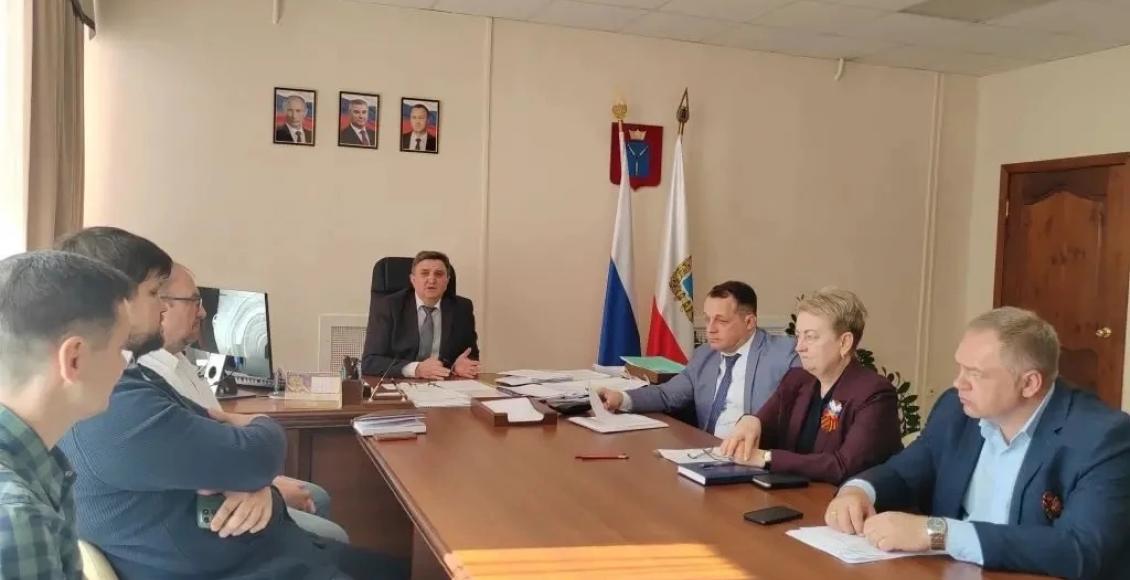 Сегодня, 8 мая, прошло совещание под председательством заместителя Председателя Правительства области Алексея Никитина с представителями крупного сетевого ритейла