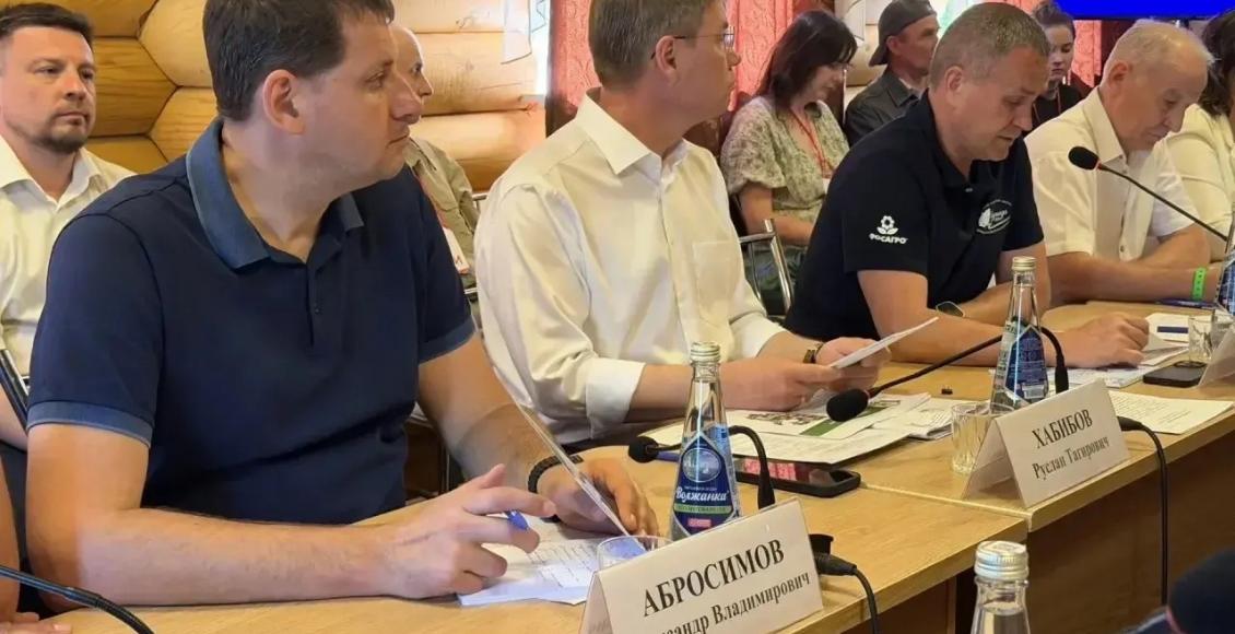Также участие в совещании приняли представители Министерства спорта Российской Федерации и руководства Движения Первых
