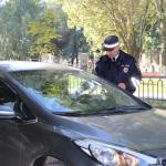 Сотрудники Госавтоинспекции напомнили саратовцам о безопасности на дорогах