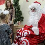 "Полицейский Дед Мороз" поздравил воспитанников школы-интерната