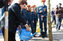 tereshkova-zalozhila-alleyu-kosmonavtov-v-aeroportu-gagarin_1
