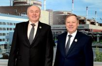 Двух сотрудников Балаковской АЭС наградили в Кремле