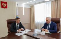 Роман Бусаргин провел встречу с председателем Торгово-промышленной палаты региона Алексеем Антоновым