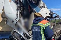 В Пугачевском районе сегодня произошла массовая авария с грузовиками. Вблизи села Каменка столкнулись MAN, грузовик и ГАЗон