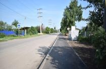 В Ртищевском районе благоустроили тротуар, ведущий к школе и детским садам