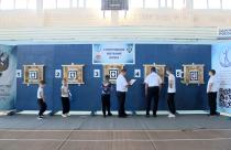 Попасть в самое яблочко. В Энгельсе устроили чемпионат и первенство Саратовской области по спортивному метанию ножей