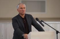 Вячеслав Володин во время недавнего визита в Саратов указал на проблемы финансирования образовательных учреждений