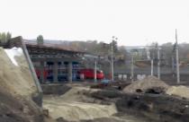 Движение по новому путепроводу в этом районе запустят до января, а работы по созданию развязки планируют начать в 2026-м