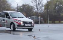 Первое место первенства России по автомногоборью среди юниоров 12-17 лет, которое завершилось в северной столице