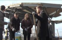 Членам Молодежного парламента при Народном Совете ЛНР провели экскурсию по территории Парка Победы