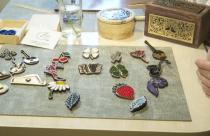 Это люди, которые предпочли традиционному найму на работу самостоятельное дело в одной из сфер производства, услуг или творчества