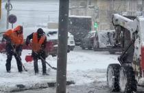 Для борьбы с тяжелыми погодными условиями в регионе задействовано свыше 1500 единиц спецтехники