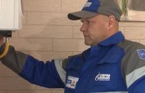 В такую погоду жители стараются сохранить тепло – плотно закрывают окна и форточки