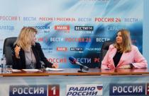 Причем наибольшее количество союзов приходится на праздничные дни