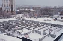 Вячеслав Володин рассказал о том, что средства на опережающее строительство двух новых школ на 1100 мест в Ленинском районе и 1,5 тысячи в Кировском перенесены с 2027 года на 2026-й