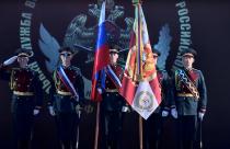 В преддверии юбилея со дня образования войск национальной гвардии Российской Федерации и 215-й годовщины войск правопорядка на сцене Саратовского ТЮЗа прошло торжественное мероприятие