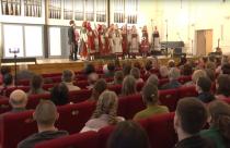 Жители и гости областного центра смогли увидеть выступление московского народного хора – один из немногих в стране молодежных коллективов, который пропагандирует традиционную народную культуру