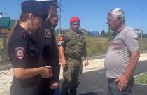 В этот раз нагрянули на стройку