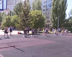 Его провел заслуженный мастер спорта и чемпион Европы по баскетболу Алексей Саврасенко