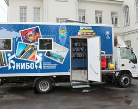 Библиобус приехал в детские лагеря отдыха