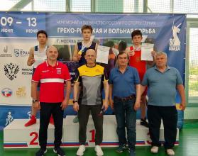 Саратовский спортсмен Максим Закурдаев взял «бронзу» на первенстве России по греко-римской борьбе