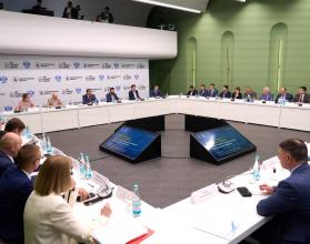 Участники обсудили вопросы формирования общероссийской гражданской идентичности, предупреждения конфликтов и радикальных проявлений