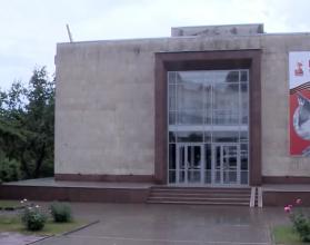 Этот проект поддержан Президентским фондом культурных инициатив, в его рамках в музее открыта выставка «Пока музы не молчали…»