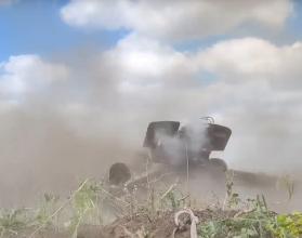 На одном из полигонов Саратовской области сегодня палили пушки