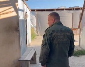 В производстве находится уголовное дело, возбужденное по факту организации незаконной миграции, совершенной группой лиц по предварительному сговору с использованием служебного положения