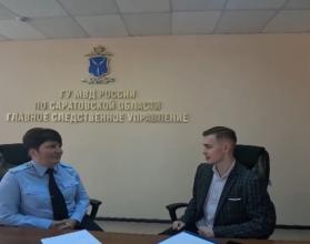 Методы и способы самые разные: проголосовать за ребенка в конкурсе, купить билеты в театр по ссылке, перевести деньги на безопасный счет или передать курьерам