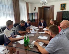 На рассмотрение Собрания муниципального района вынесены кандидатуры Артема Курочкина и Алексея Ганина