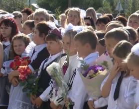 Впервые звонок прозвенел для 21 тысячи первоклассников