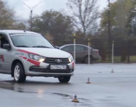 Первое место первенства России по автомногоборью среди юниоров 12-17 лет, которое завершилось в северной столице