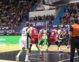 Саратовский «Автодор» принимал на домашнем паркете московский «МБА-МАИ» в рамках очередного тура Единой Лиги ВТБ