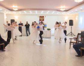 Речь о Сталинском, а ныне Заводском ЗАГСе