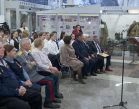 Она называется «Под Знаменем Победы. 100-летию со дня рождения ветерана Великой Отечественной войны, Почетного гражданина Саратовской области, главного редактора Книги Памяти Г.В. Фролова посвящается»