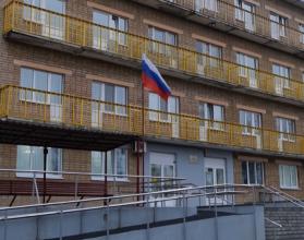 Сейчас в здании гостиницы ремонтируются третий и четвертый этажи, где будут обустроены комфортные номера для проживания