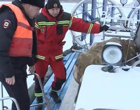 Напомним, в регионе действует запрет о выходе на лед