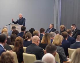 Напомним, в 2025 году в рамках депутатского проекта Вячеслава Володина в Саратове было создано новых 54 сквера и парка