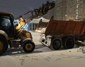 В ночное время было задействовано 297 единиц специализированной техники служб благоустройства города