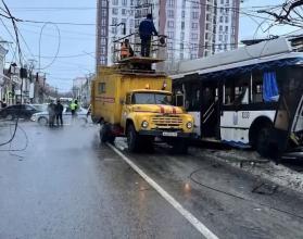 По данным Госавтоинспекции, в результате ДТП травмы получили 8 человек