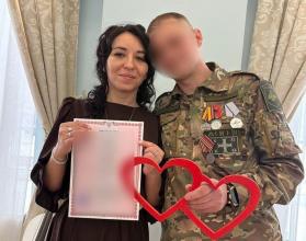 14 февраля, в День влюбленных, сочетались узами брака участник специальной военной операции Андрей и его избранница Ирина