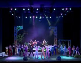 Поженили Шекспира и ABBA – на такой рискованный шаг осмелился Олег Загуменнов