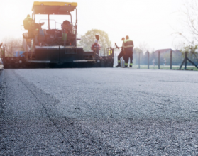 ремонт дорог freepik