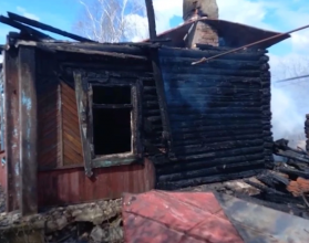 сгоревший дом