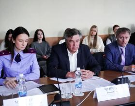 В ней приняли участие представители более 20 регионов России, а также Республики Узбекистан