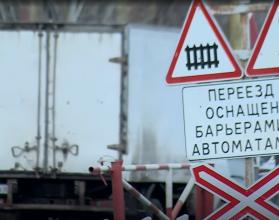 Жители устали от постоянных пробок на Ново-Астраханском шоссе – это микрорайон бывшего завода зуборезных станков