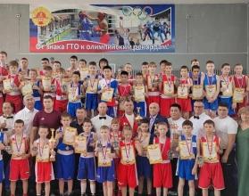 Это двухдневное мероприятие собрало более 50 юных спортсменов